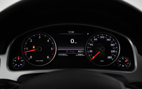 Volkswagen Touareg III, 2016 год, 3 300 000 рублей, 17 фотография