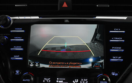 Toyota Camry, 2020 год, 3 190 000 рублей, 18 фотография