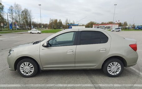 Renault Logan II, 2017 год, 950 000 рублей, 3 фотография