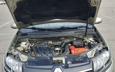 Renault Logan II, 2017 год, 950 000 рублей, 9 фотография