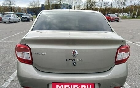 Renault Logan II, 2017 год, 950 000 рублей, 2 фотография
