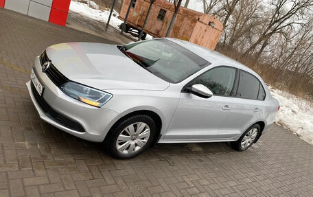 Volkswagen Jetta VI, 2012 год, 1 180 000 рублей, 3 фотография