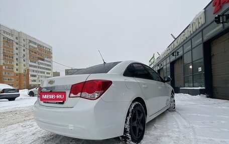 Chevrolet Cruze II, 2013 год, 500 000 рублей, 2 фотография