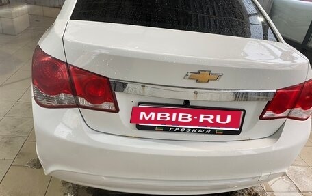 Chevrolet Cruze II, 2013 год, 500 000 рублей, 3 фотография