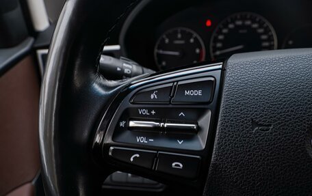 Hyundai Grand Starex Grand Starex I рестайлинг 2, 2020 год, 4 240 000 рублей, 19 фотография