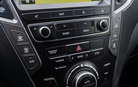 Hyundai Santa Fe III рестайлинг, 2016 год, 2 640 000 рублей, 16 фотография