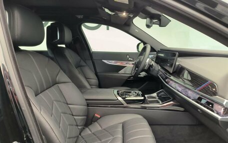 BMW 7 серия, 2025 год, 22 200 000 рублей, 10 фотография