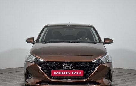 Hyundai Solaris II рестайлинг, 2021 год, 1 395 900 рублей, 2 фотография