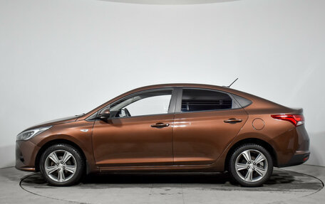 Hyundai Solaris II рестайлинг, 2021 год, 1 395 900 рублей, 8 фотография