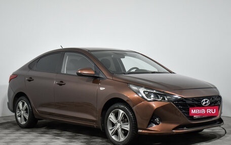 Hyundai Solaris II рестайлинг, 2021 год, 1 395 900 рублей, 3 фотография