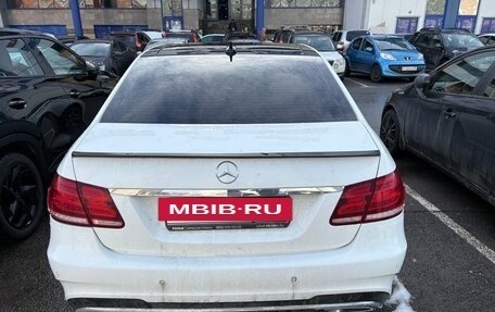 Mercedes-Benz E-Класс, 2015 год, 2 450 000 рублей, 4 фотография