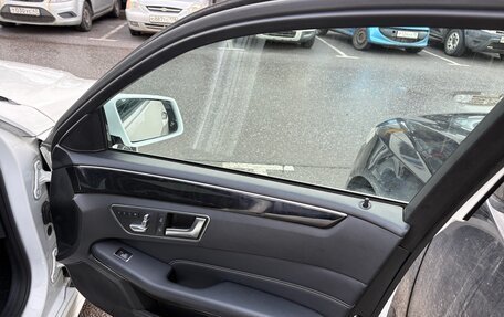 Mercedes-Benz E-Класс, 2015 год, 2 450 000 рублей, 10 фотография