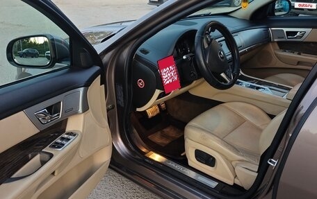 Jaguar XF I рестайлинг, 2015 год, 1 600 000 рублей, 15 фотография