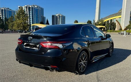 Toyota Camry, 2022 год, 3 600 000 рублей, 4 фотография