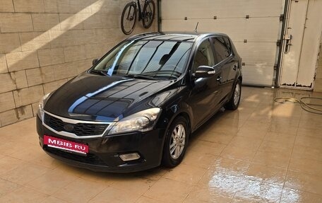 KIA cee'd I рестайлинг, 2010 год, 880 000 рублей, 8 фотография