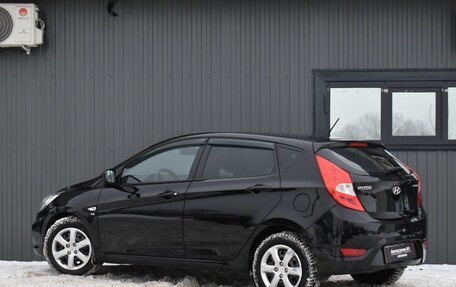 Hyundai Solaris II рестайлинг, 2013 год, 659 999 рублей, 7 фотография