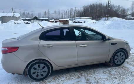 KIA Rio III рестайлинг, 2014 год, 900 000 рублей, 5 фотография