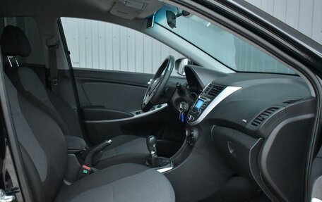 Hyundai Solaris II рестайлинг, 2013 год, 659 999 рублей, 20 фотография