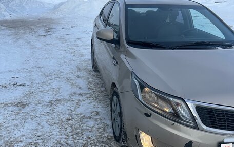 KIA Rio III рестайлинг, 2014 год, 900 000 рублей, 4 фотография
