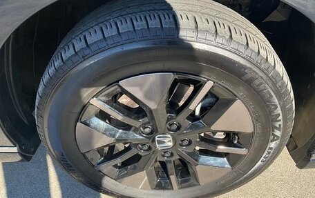 Honda Stepwgn, 2023 год, 2 450 000 рублей, 17 фотография