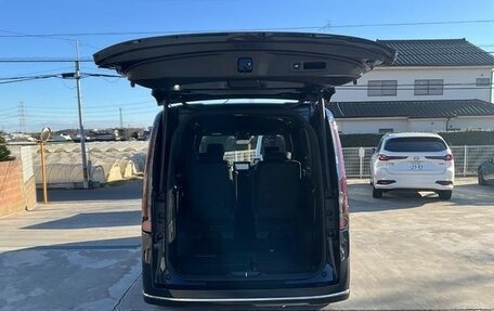 Honda Stepwgn, 2023 год, 2 450 000 рублей, 14 фотография