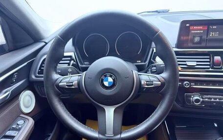 BMW 1 серия, 2021 год, 1 755 000 рублей, 12 фотография