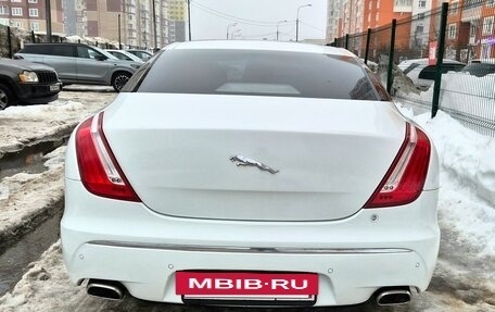 Jaguar XJ IV (X351), 2011 год, 1 850 000 рублей, 5 фотография