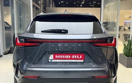 Lexus NX, 2022 год, 5 990 000 рублей, 10 фотография