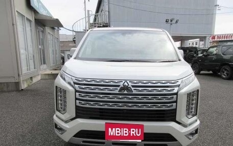 Mitsubishi Delica D:5 I, 2021 год, 2 311 000 рублей, 2 фотография