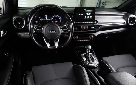 KIA Cerato IV, 2020 год, 1 997 000 рублей, 6 фотография