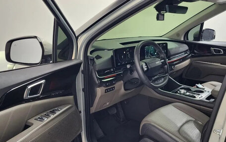 KIA Carnival, 2025 год, 7 337 000 рублей, 5 фотография