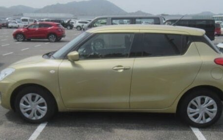 Suzuki Swift V, 2018 год, 900 000 рублей, 1 фотография