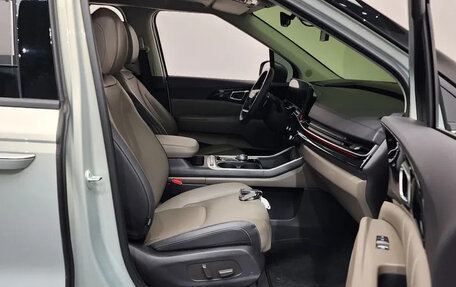 KIA Carnival, 2025 год, 7 337 000 рублей, 6 фотография