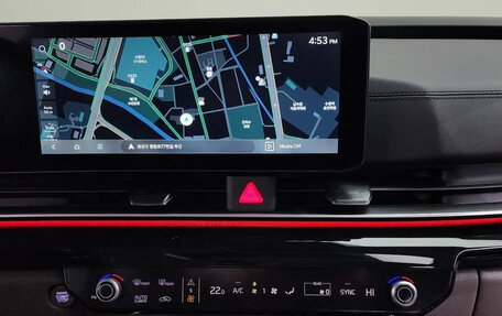 KIA Carnival, 2025 год, 7 337 000 рублей, 10 фотография