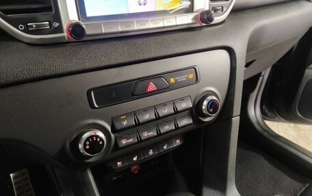 KIA Sportage IV рестайлинг, 2018 год, 1 990 000 рублей, 12 фотография