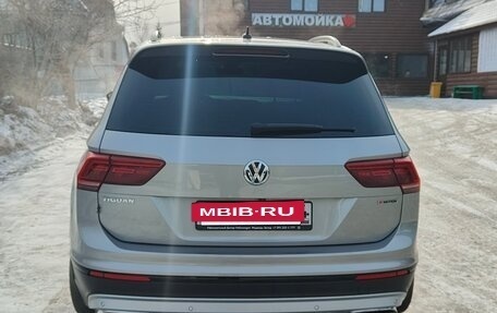 Volkswagen Tiguan II, 2020 год, 3 000 000 рублей, 7 фотография