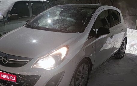 Opel Corsa D, 2013 год, 800 000 рублей, 1 фотография