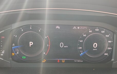 Volkswagen Tiguan II, 2020 год, 3 000 000 рублей, 16 фотография