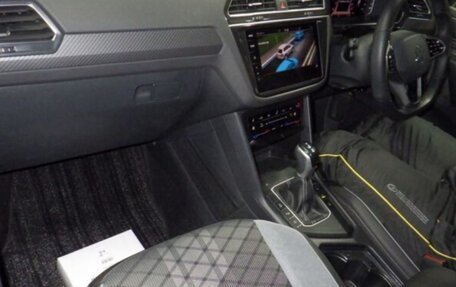 Volkswagen Tiguan II, 2024 год, 3 100 400 рублей, 3 фотография