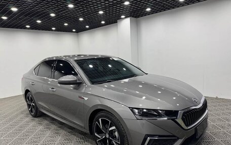 Skoda Octavia IV, 2022 год, 2 020 400 рублей, 2 фотография