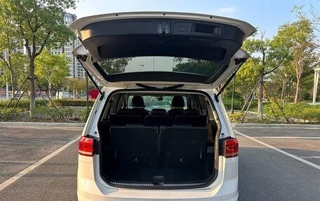 Volkswagen Touran III, 2022 год, 1 380 007 рублей, 20 фотография