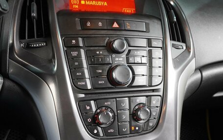 Opel Astra J, 2011 год, 819 000 рублей, 12 фотография