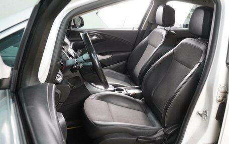 Opel Astra J, 2011 год, 819 000 рублей, 10 фотография