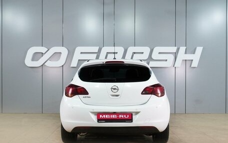 Opel Astra J, 2011 год, 819 000 рублей, 4 фотография