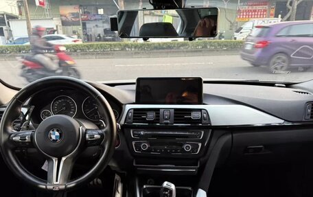 BMW 3 серия, 2019 год, 1 350 000 рублей, 8 фотография