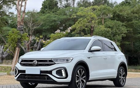 Volkswagen T-Roc I, 2022 год, 1 510 000 рублей, 3 фотография