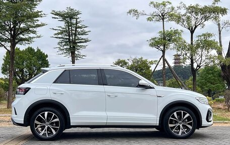 Volkswagen T-Roc I, 2022 год, 1 510 000 рублей, 8 фотография