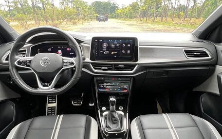 Volkswagen T-Roc I, 2022 год, 1 510 000 рублей, 10 фотография