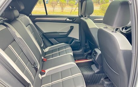 Volkswagen T-Roc I, 2022 год, 1 510 000 рублей, 19 фотография