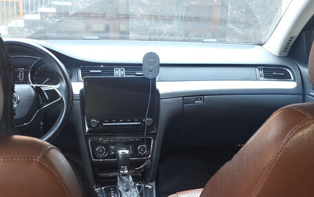 Skoda Superb III рестайлинг, 2013 год, 1 000 000 рублей, 3 фотография